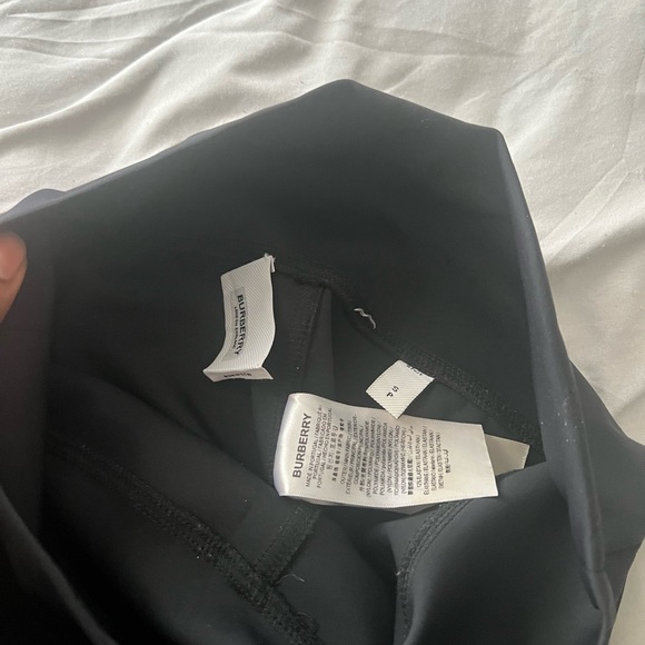 *****SOLD****Burberry legging - Picture 2 of 4
